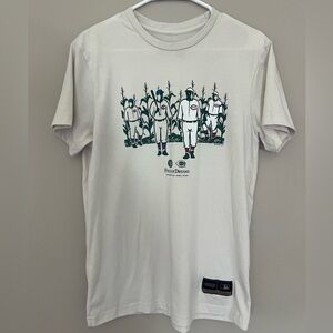 Baseballism Cubs/Reds Field of Dreams men’s tee. Size Medium.